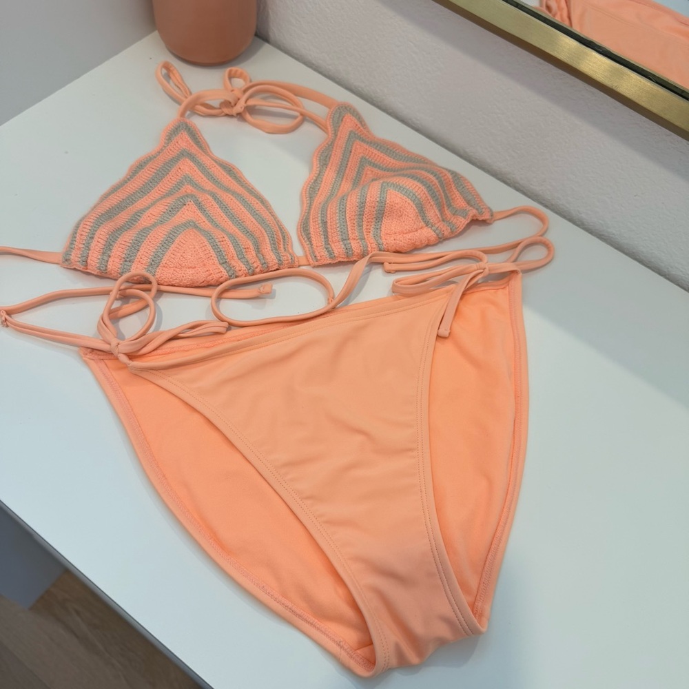 Crochet bikini